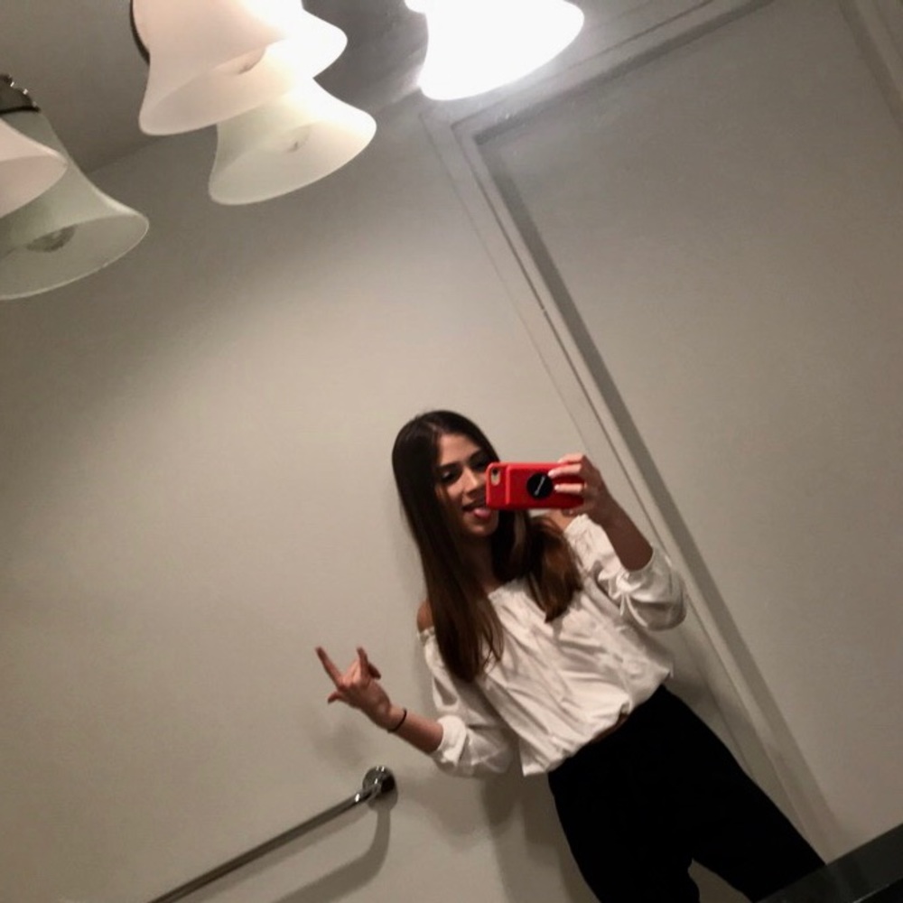 Meet your Posher, Samantha